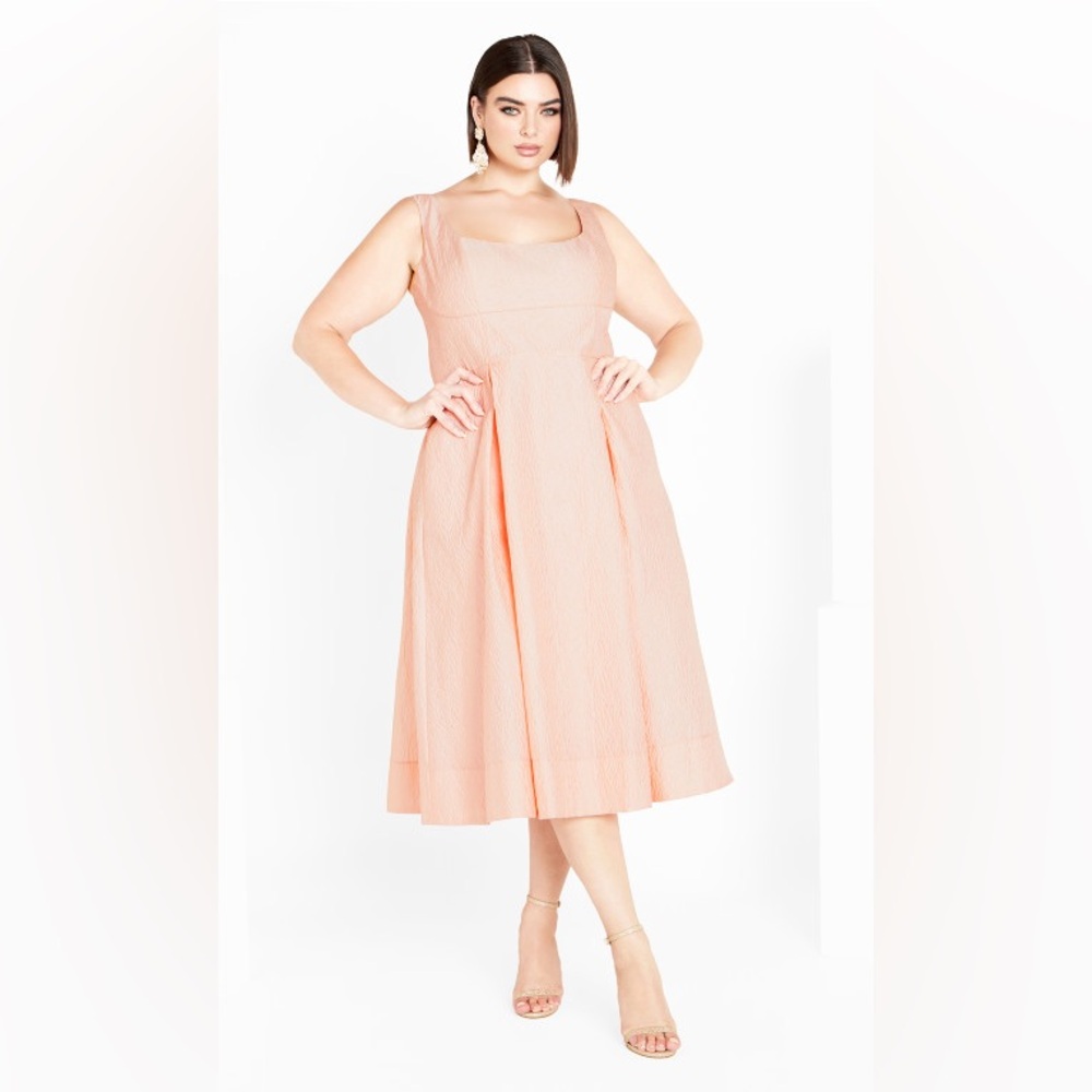 City chic Estella dress light peachy pink. Size 20W. New inpackage - Picture 2 of 8